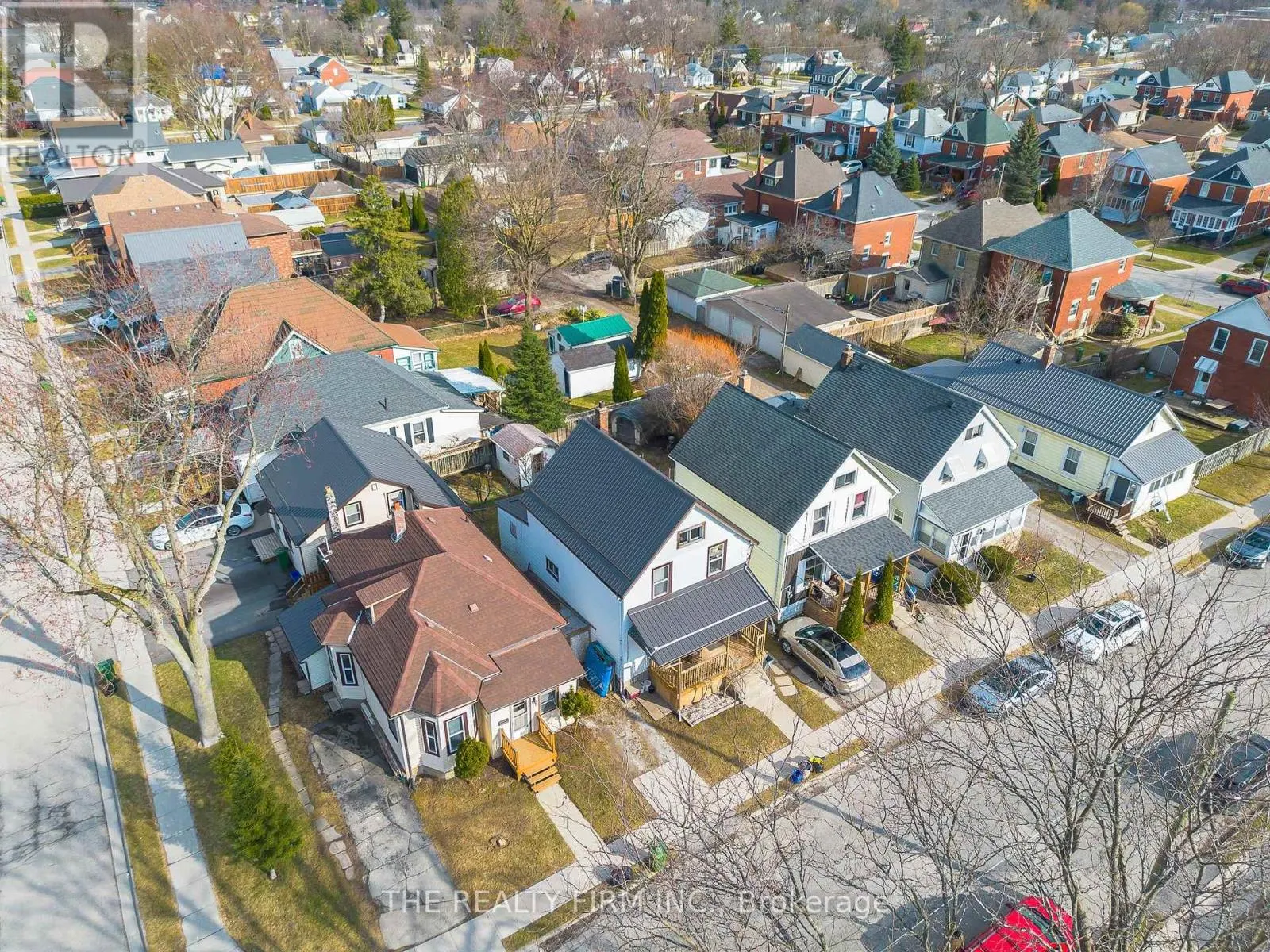 20 FOURTH AVENUE