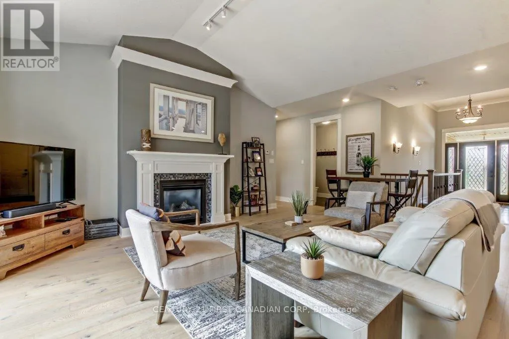 19 ST.ANDREWS DRIVE