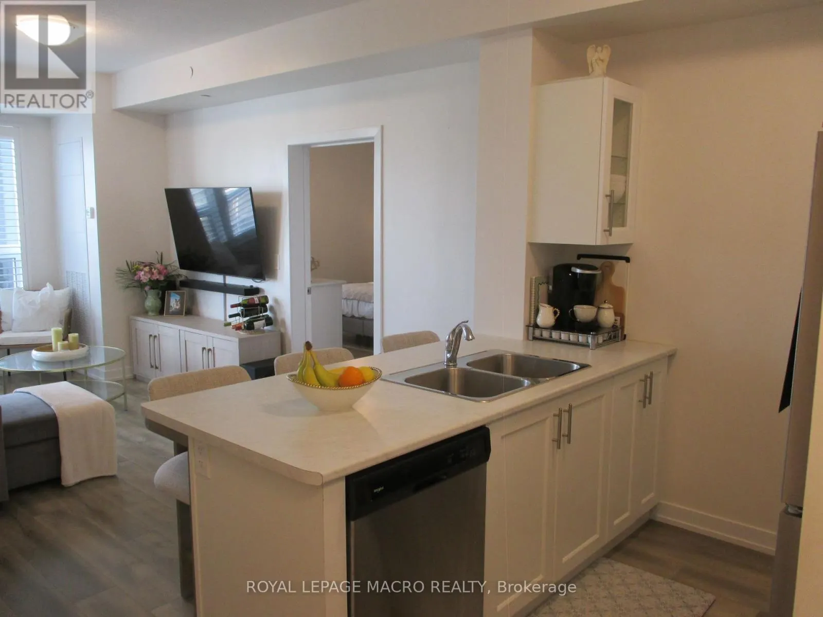 533 - 5055 GREENLANE ROAD