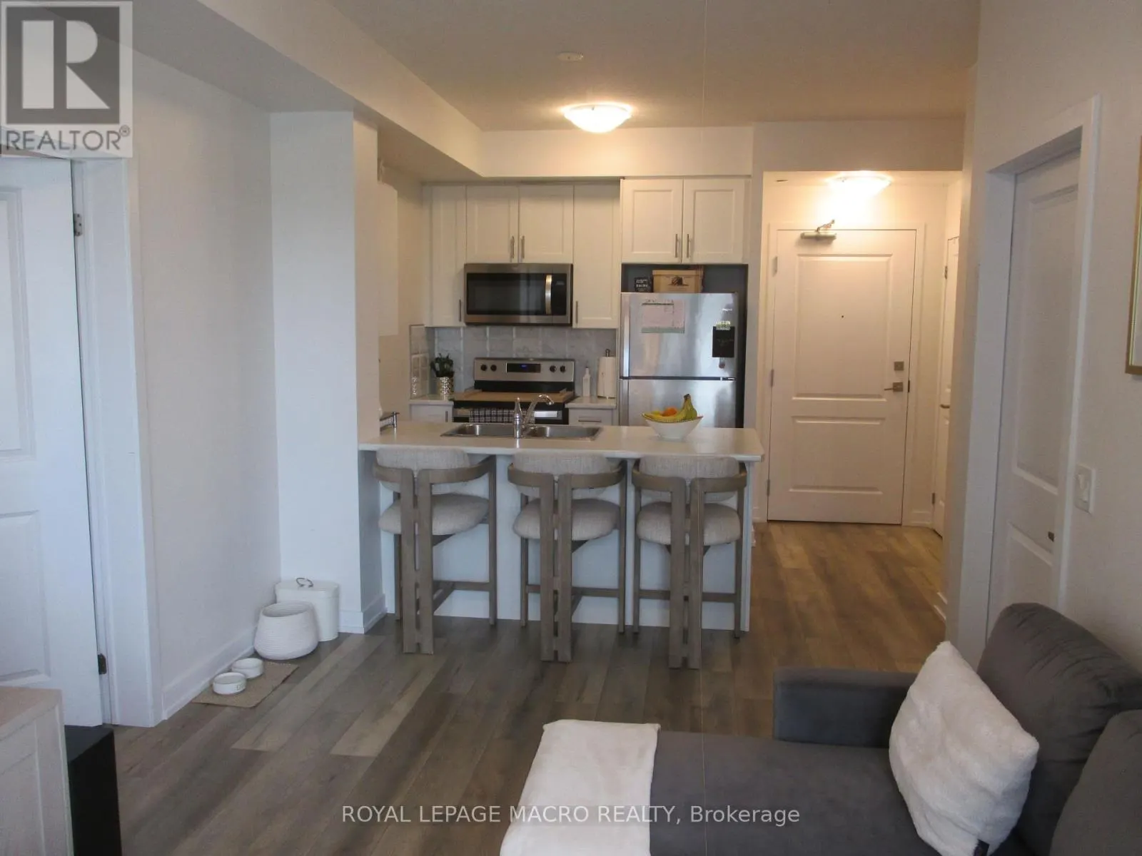 533 - 5055 GREENLANE ROAD