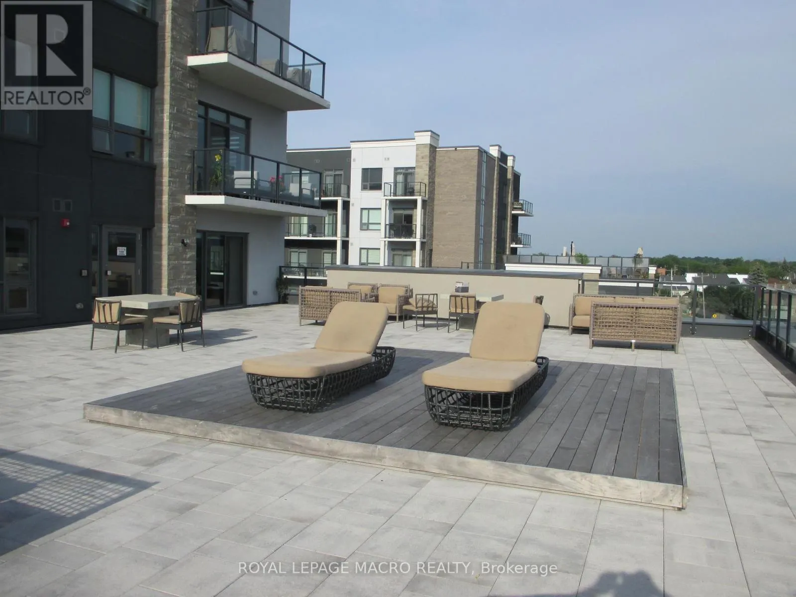 533 - 5055 GREENLANE ROAD