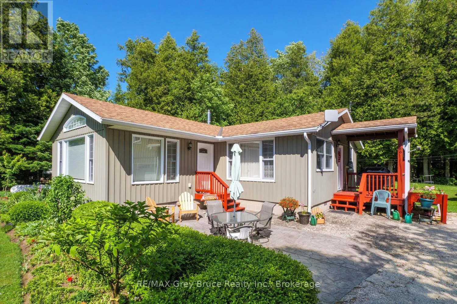 186 HOPE BAY ROAD