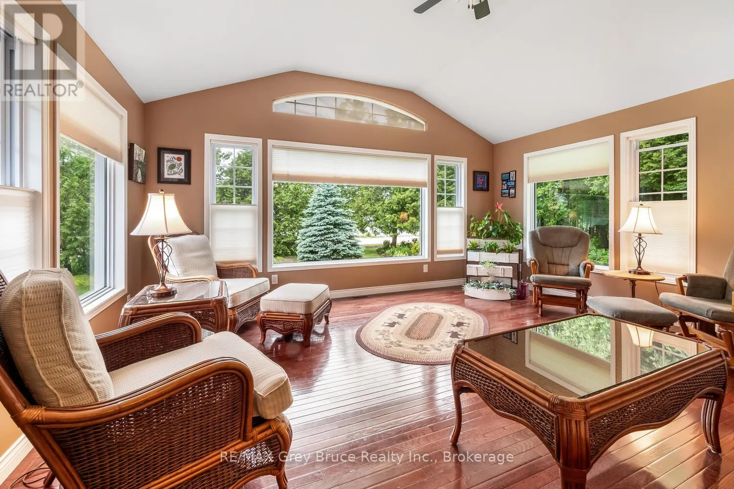 186 HOPE BAY ROAD