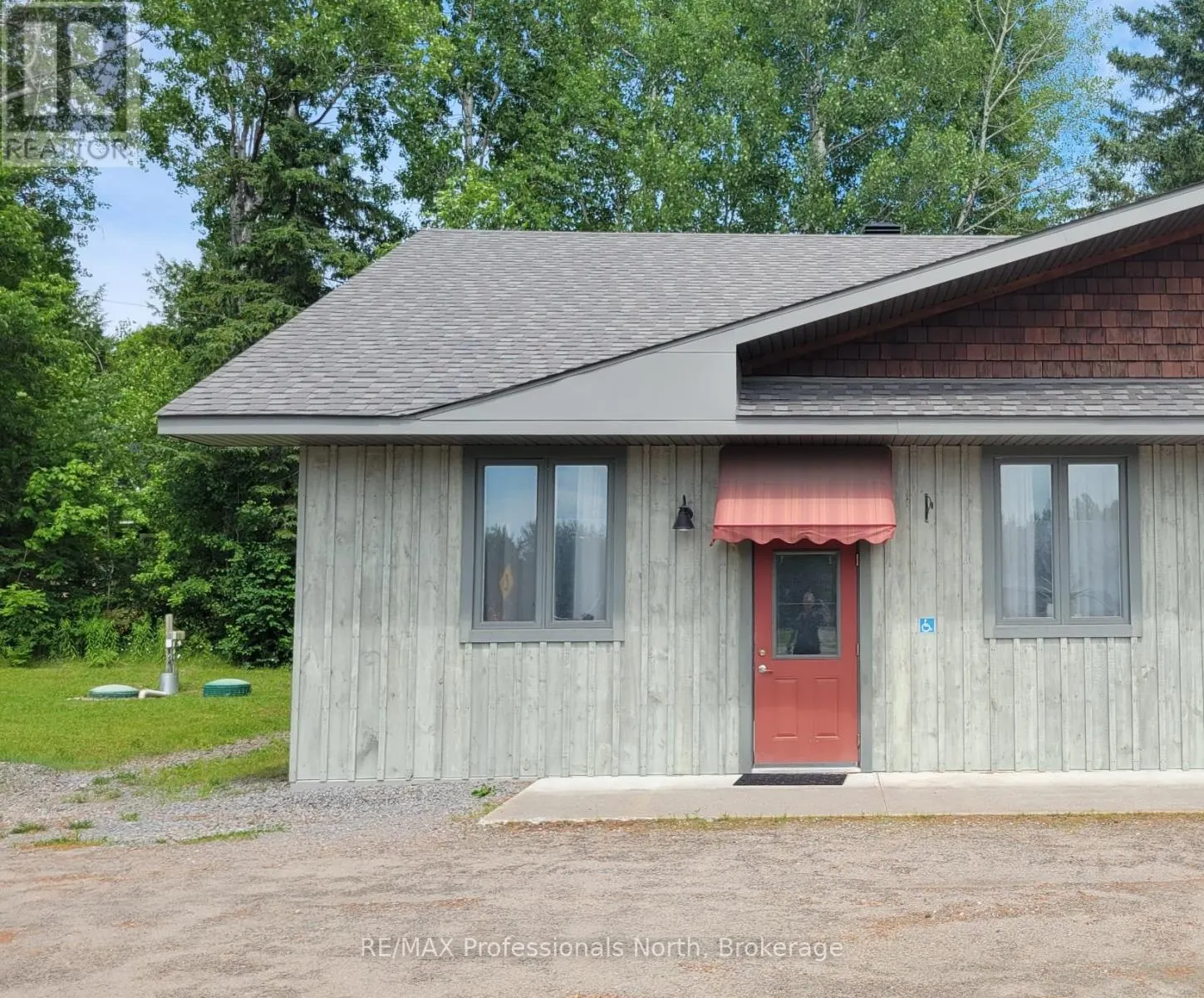 C - 60 ONTARIO STREET, #C