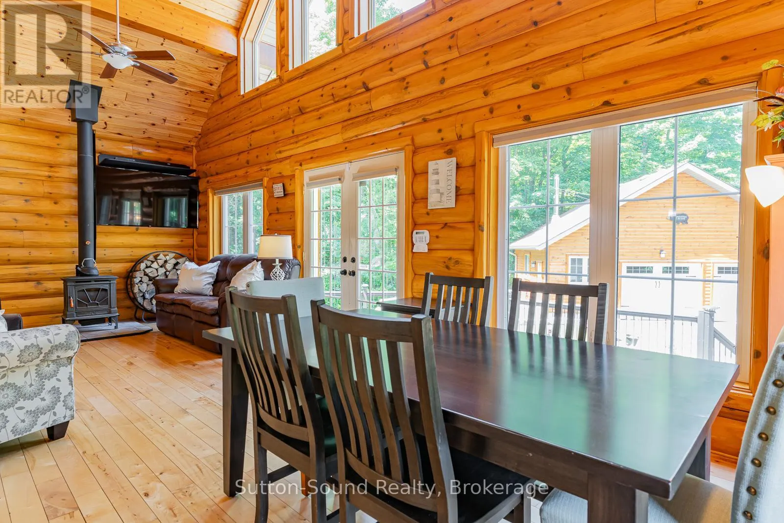 20 SANDY PINES TRAIL