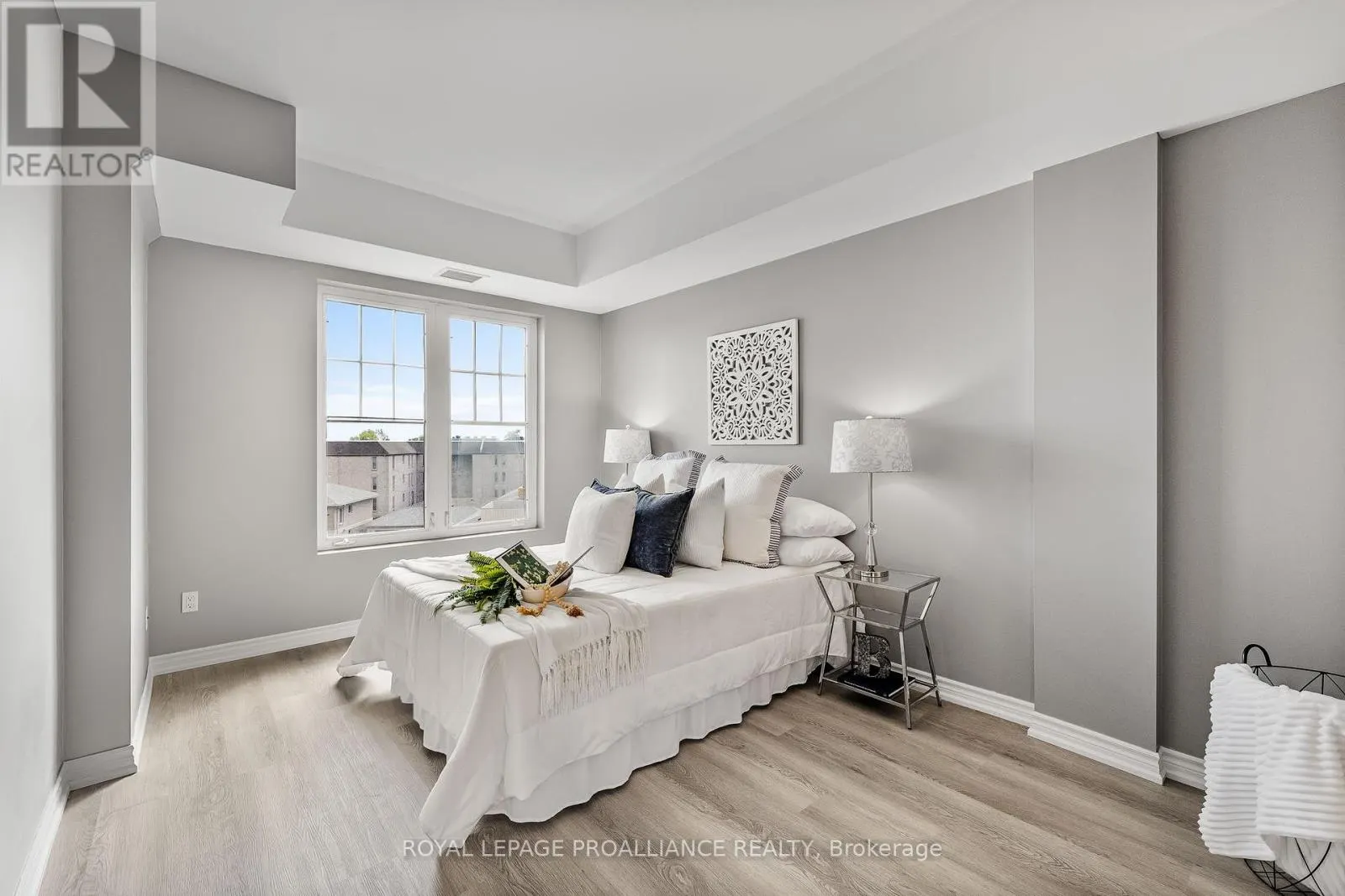 407 - 125 THIRD STREET, #407