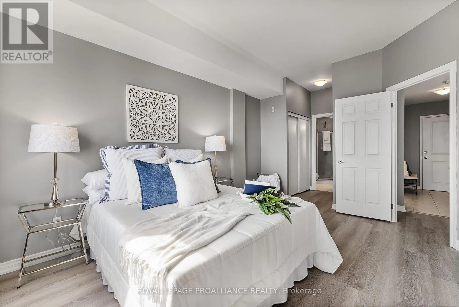 407 - 125 THIRD STREET, #407