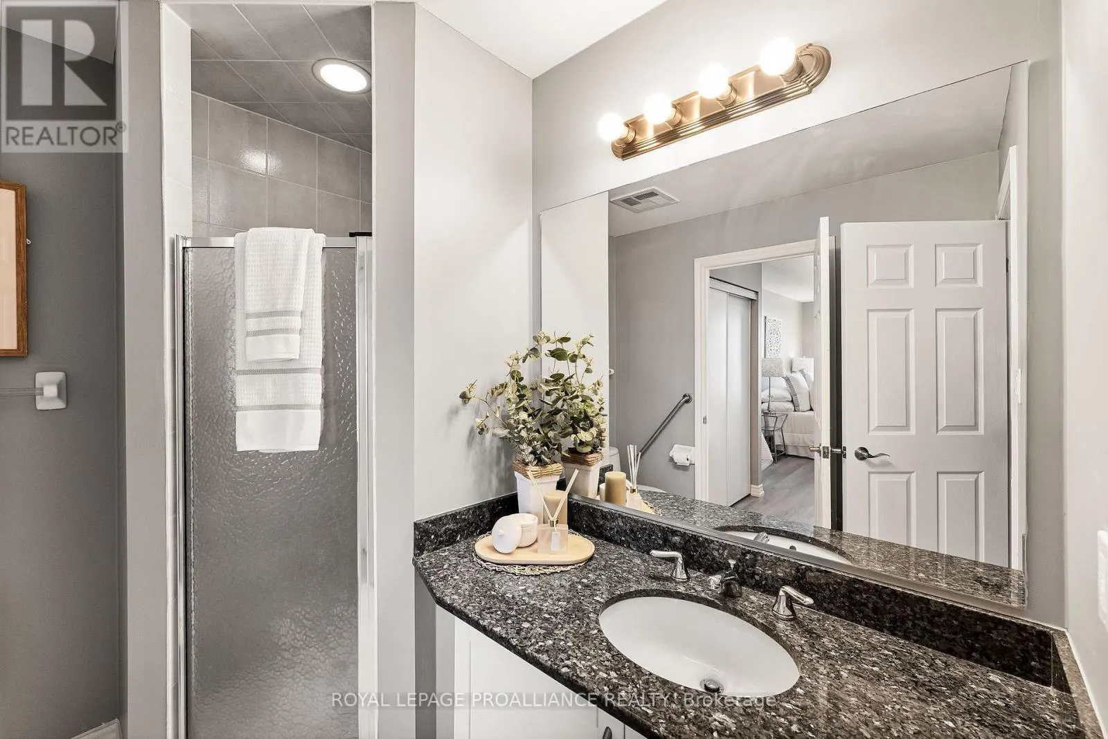 407 - 125 THIRD STREET, #407