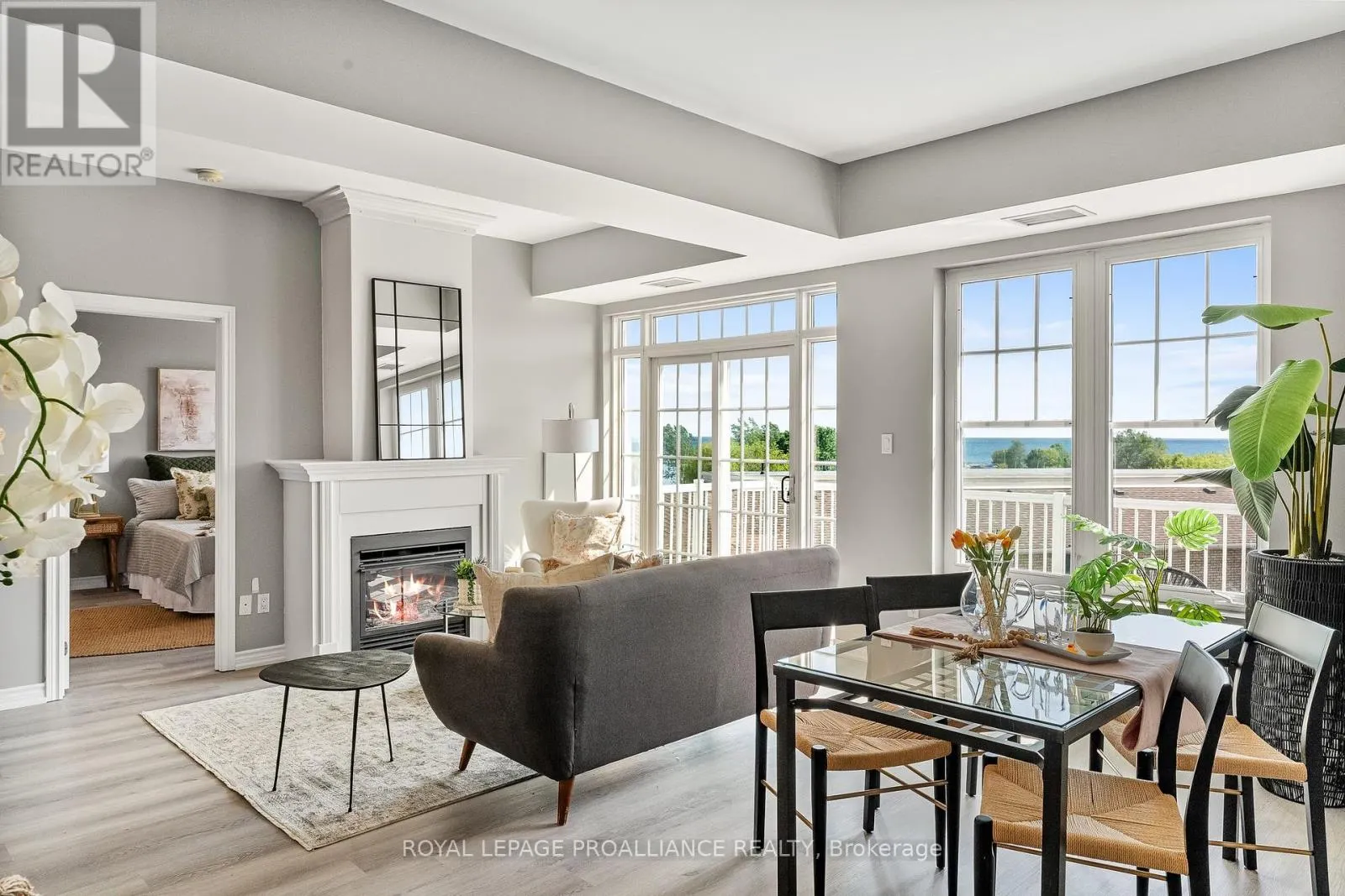407 - 125 THIRD STREET, #407