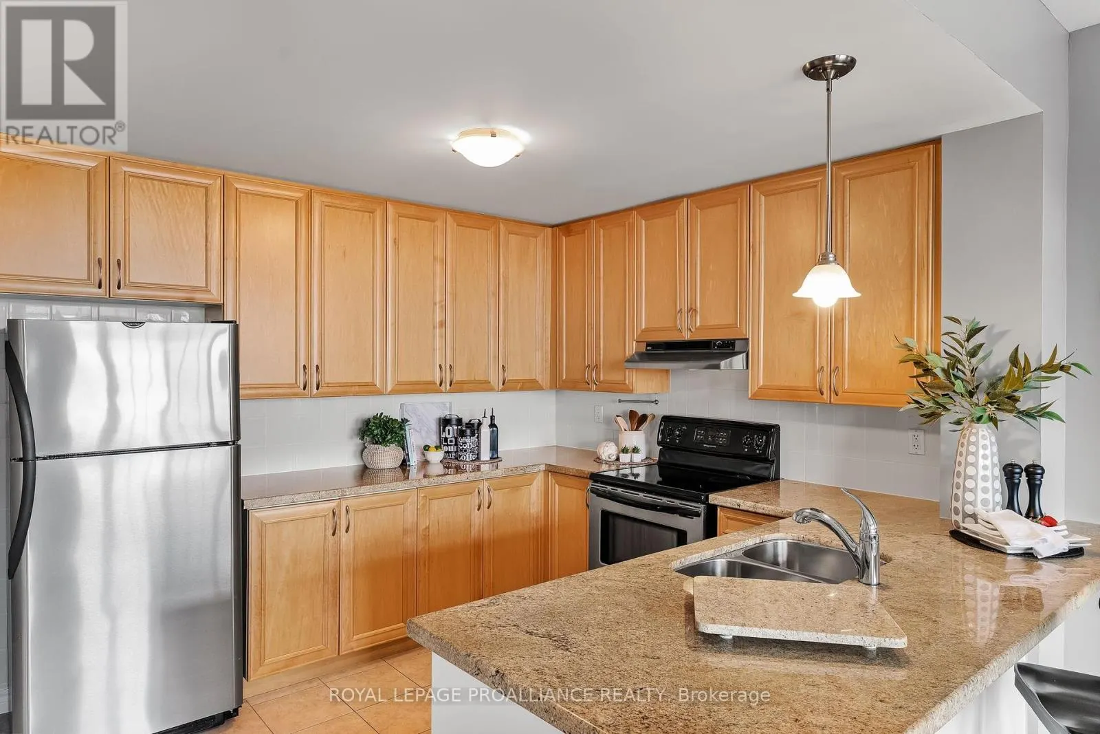 407 - 125 THIRD STREET, #407