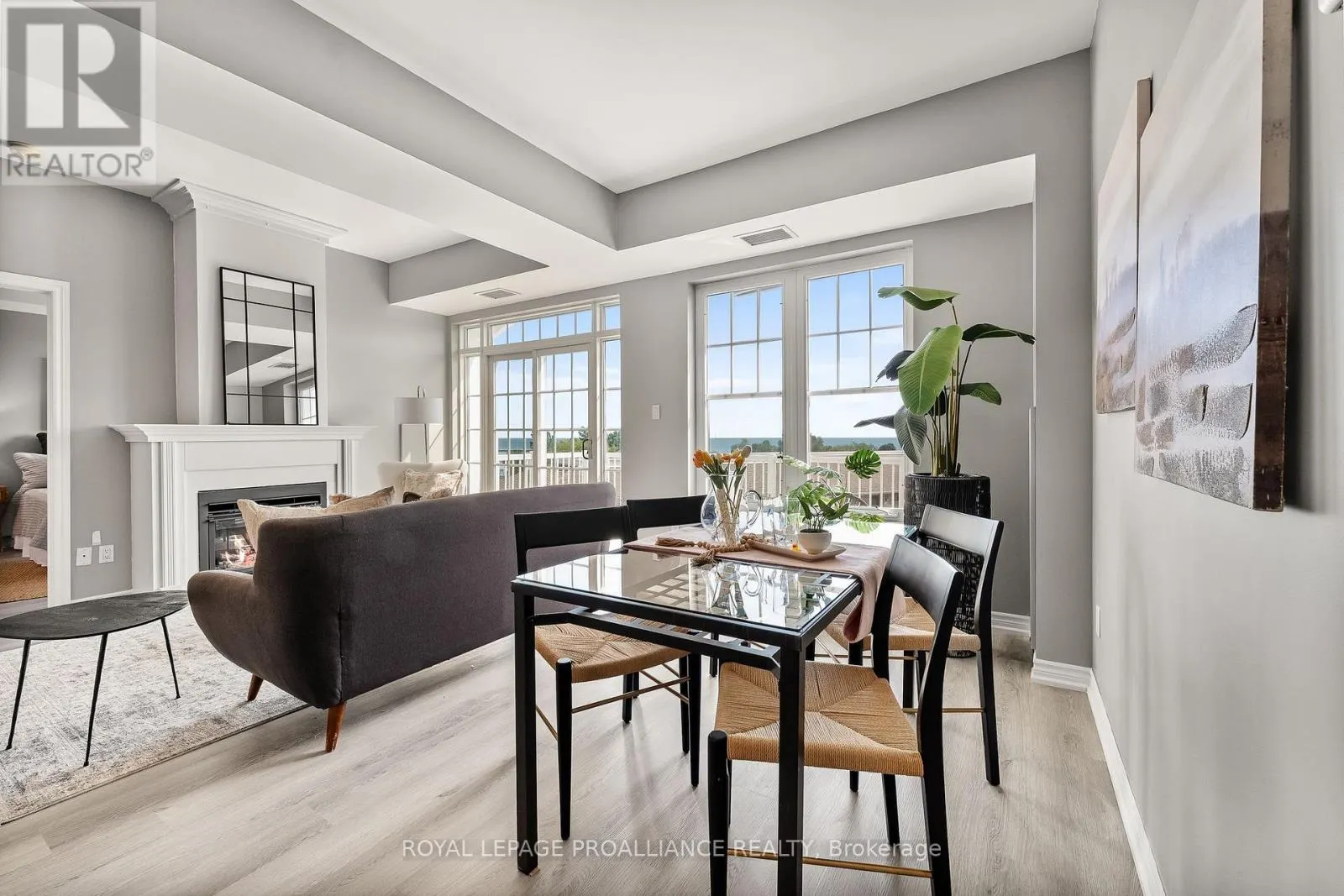 407 - 125 THIRD STREET, #407