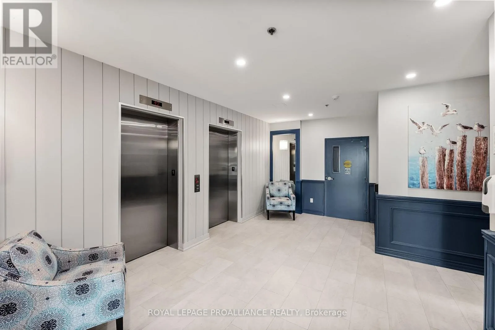 407 - 125 THIRD STREET, #407