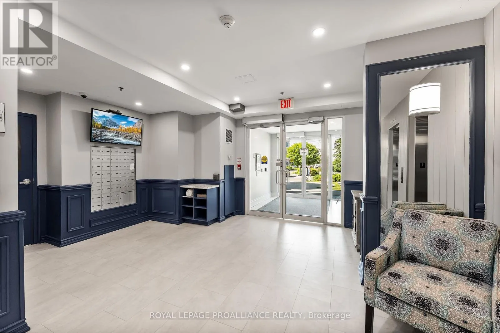 407 - 125 THIRD STREET, #407
