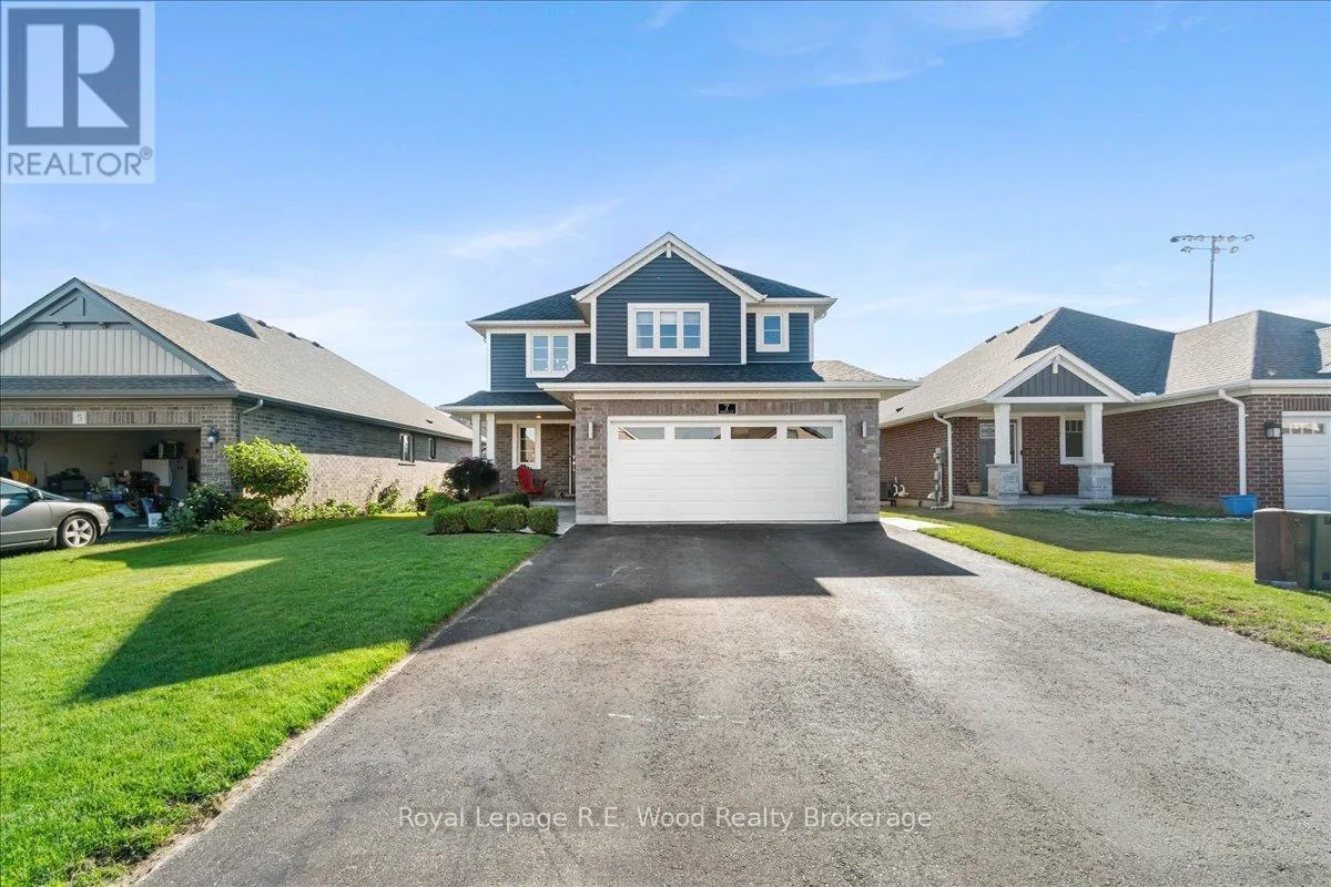 7 NANCY COURT