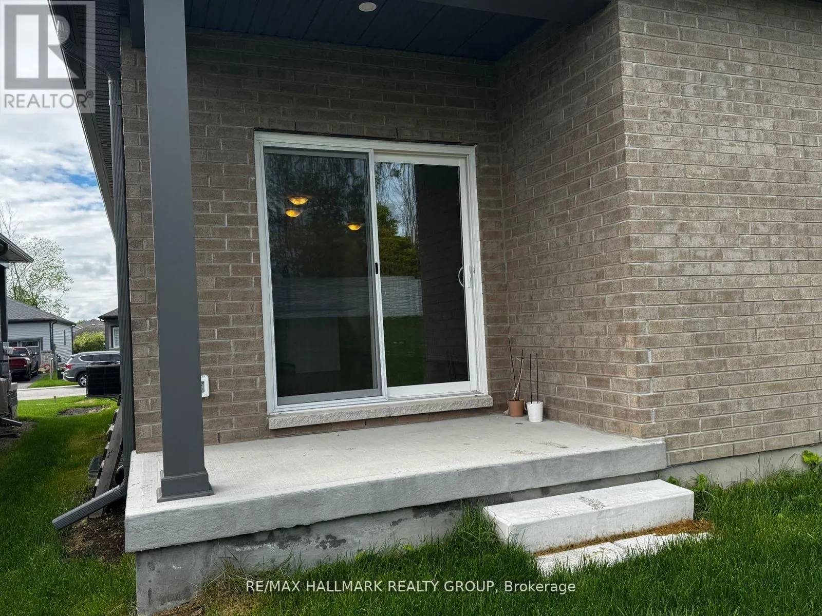 214 ADLEY DRIVE
