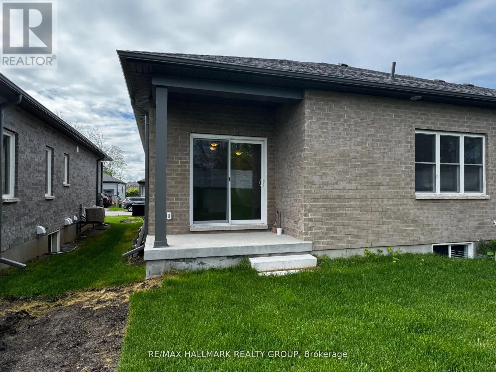 214 ADLEY DRIVE