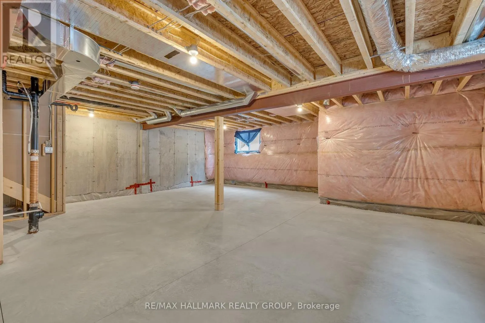 214 ADLEY DRIVE