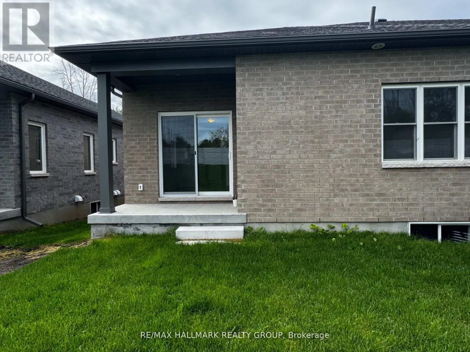 214 ADLEY DRIVE