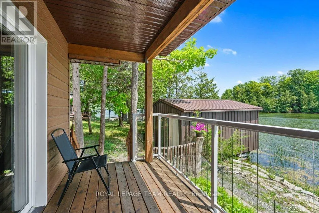 304 HAY BAY LANE
