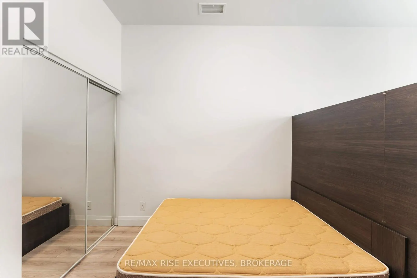 104 - 652 PRINCESS STREET, #104