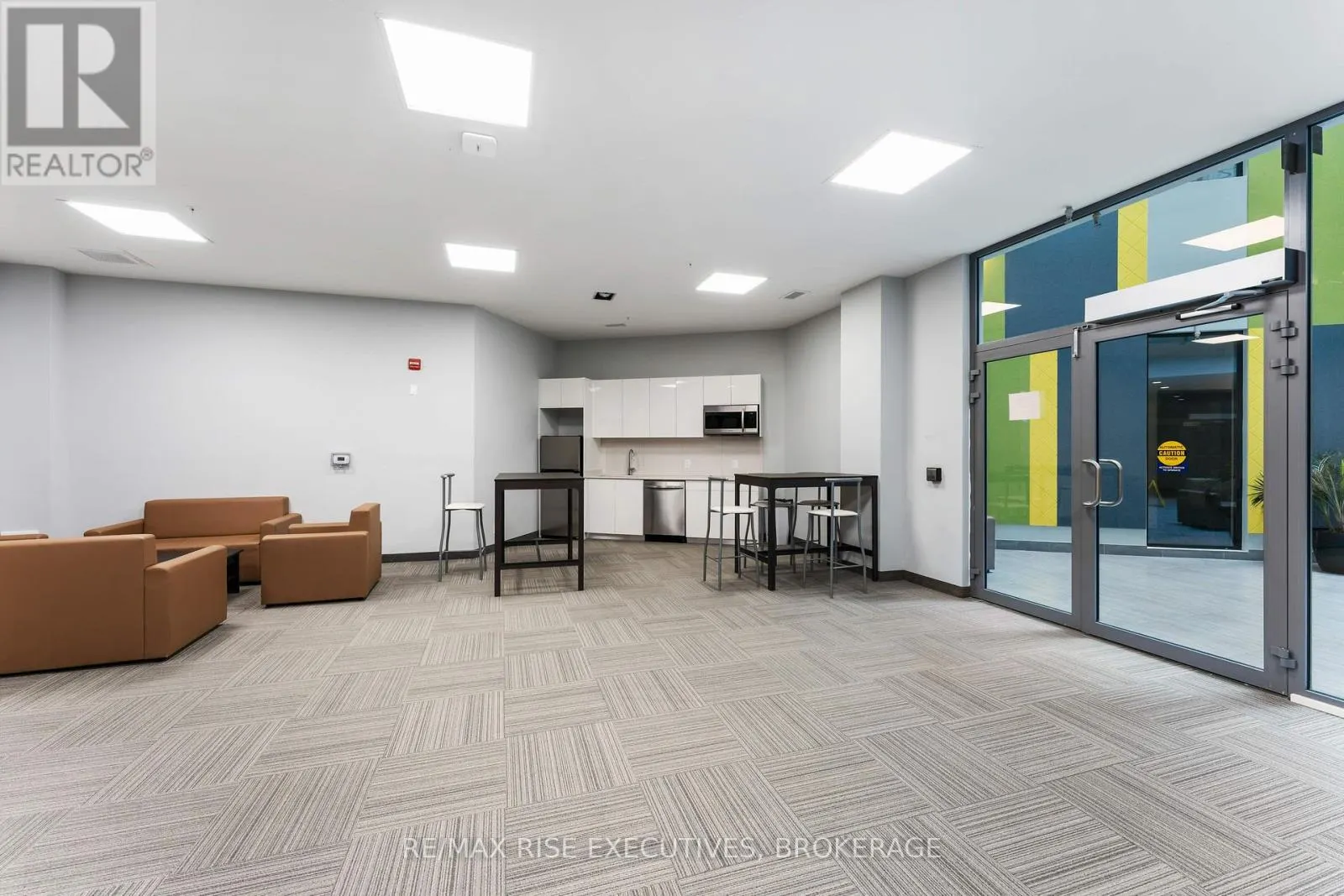 104 - 652 PRINCESS STREET, #104