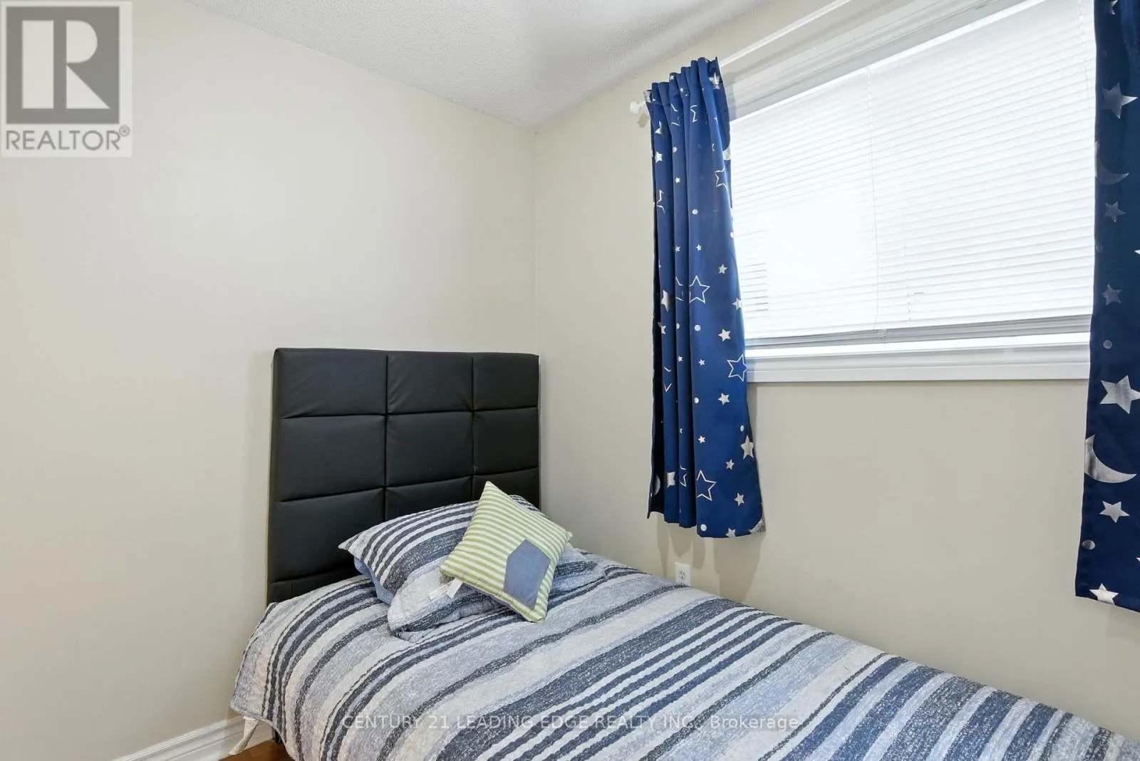 286 E 12TH STREET