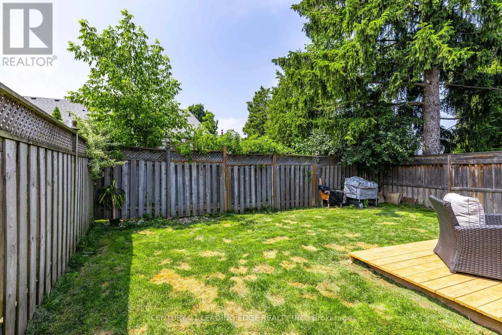 286 E 12TH STREET