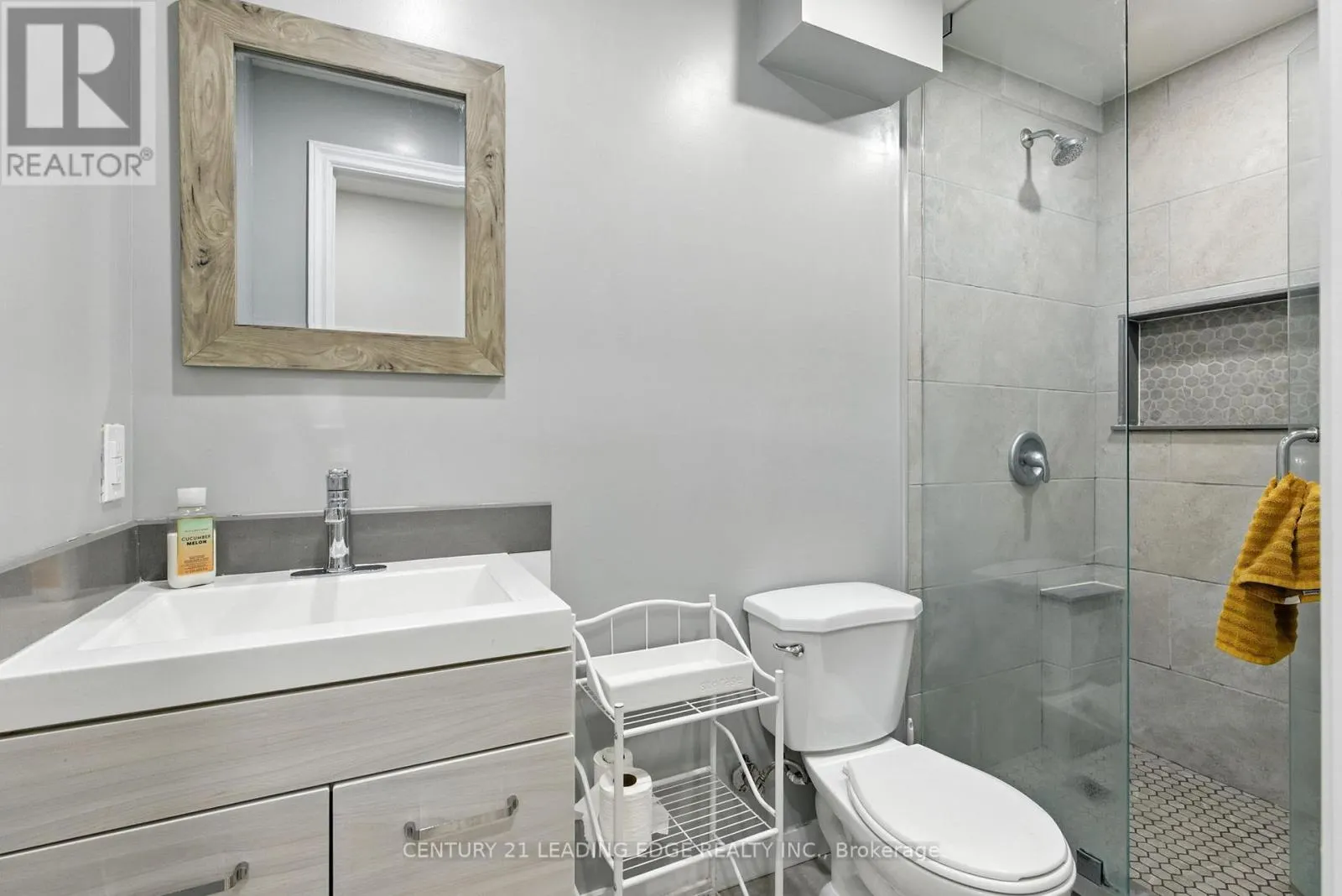286 E 12TH STREET