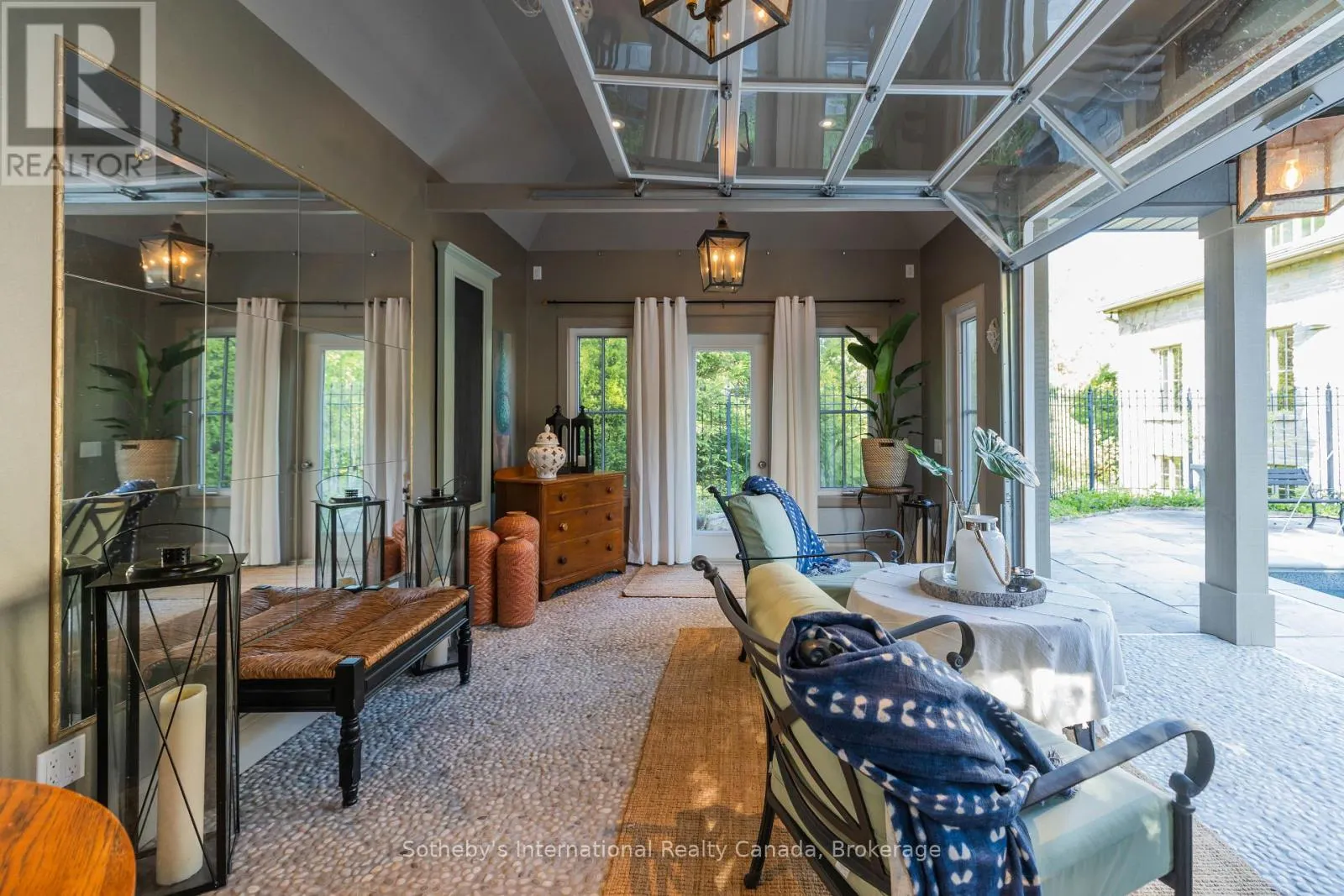 828327 GREY ROAD 40