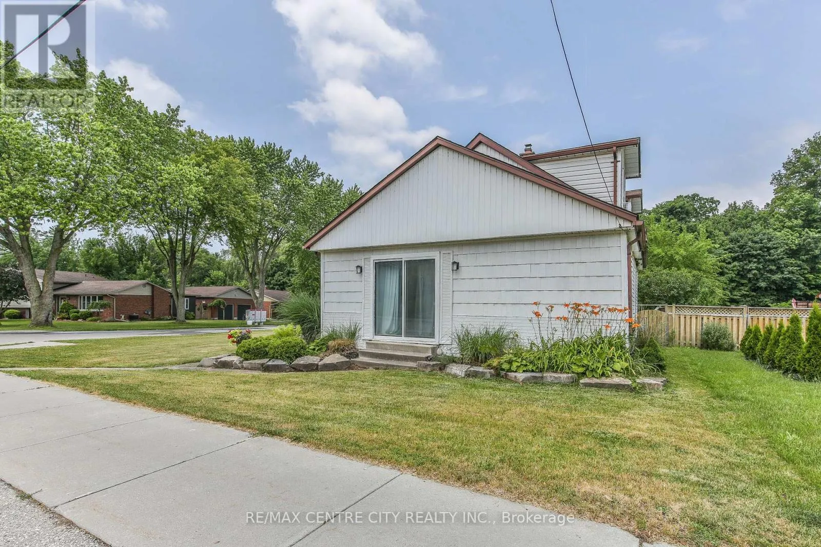 13 POTTERS ROAD N