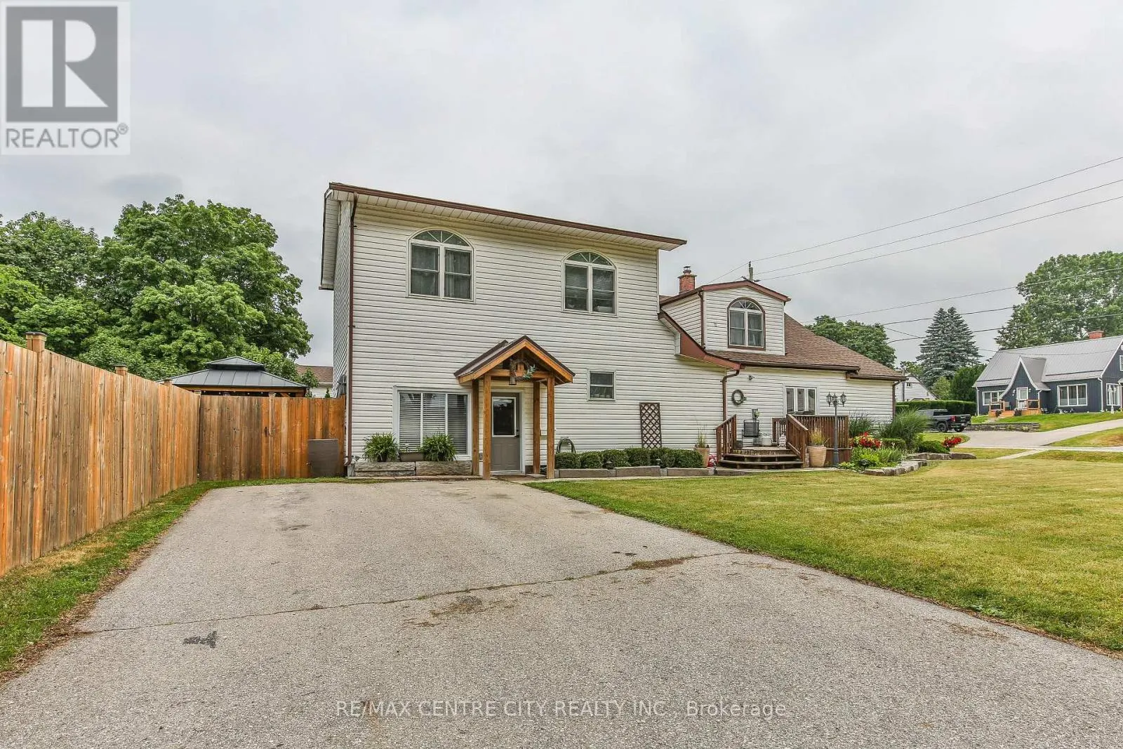 13 POTTERS ROAD N