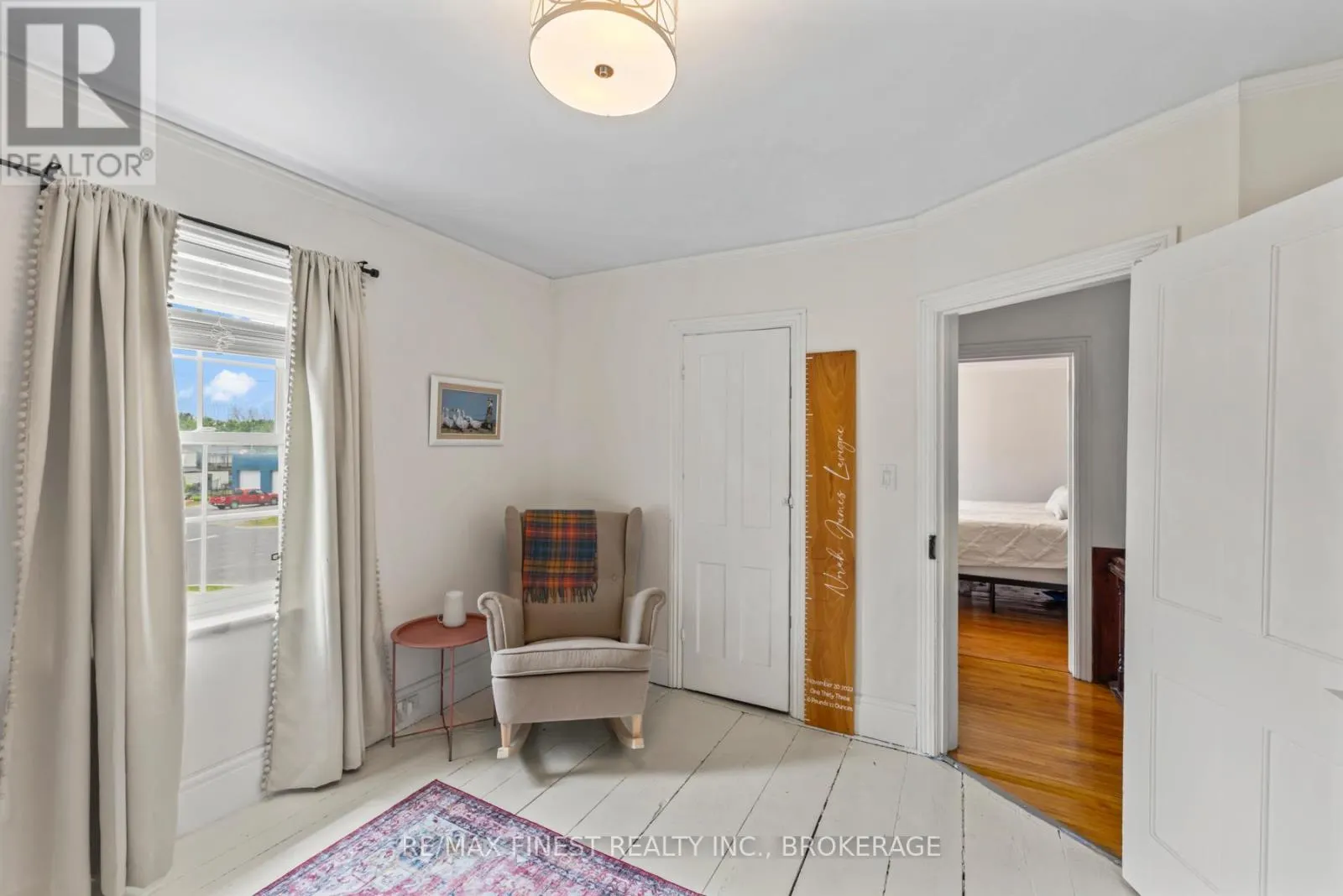 386 QUEEN STREET