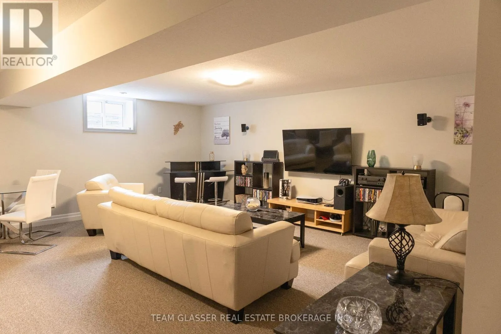25 BIRCHALL LANE