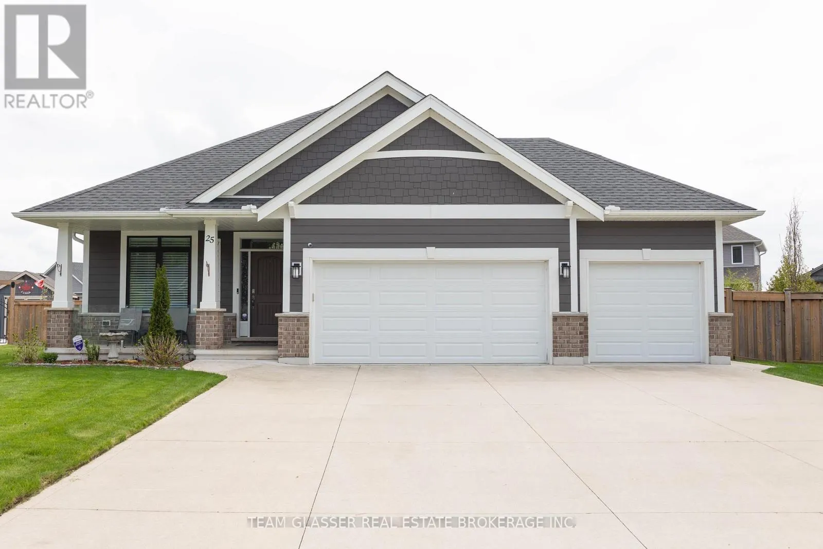 25 BIRCHALL LANE