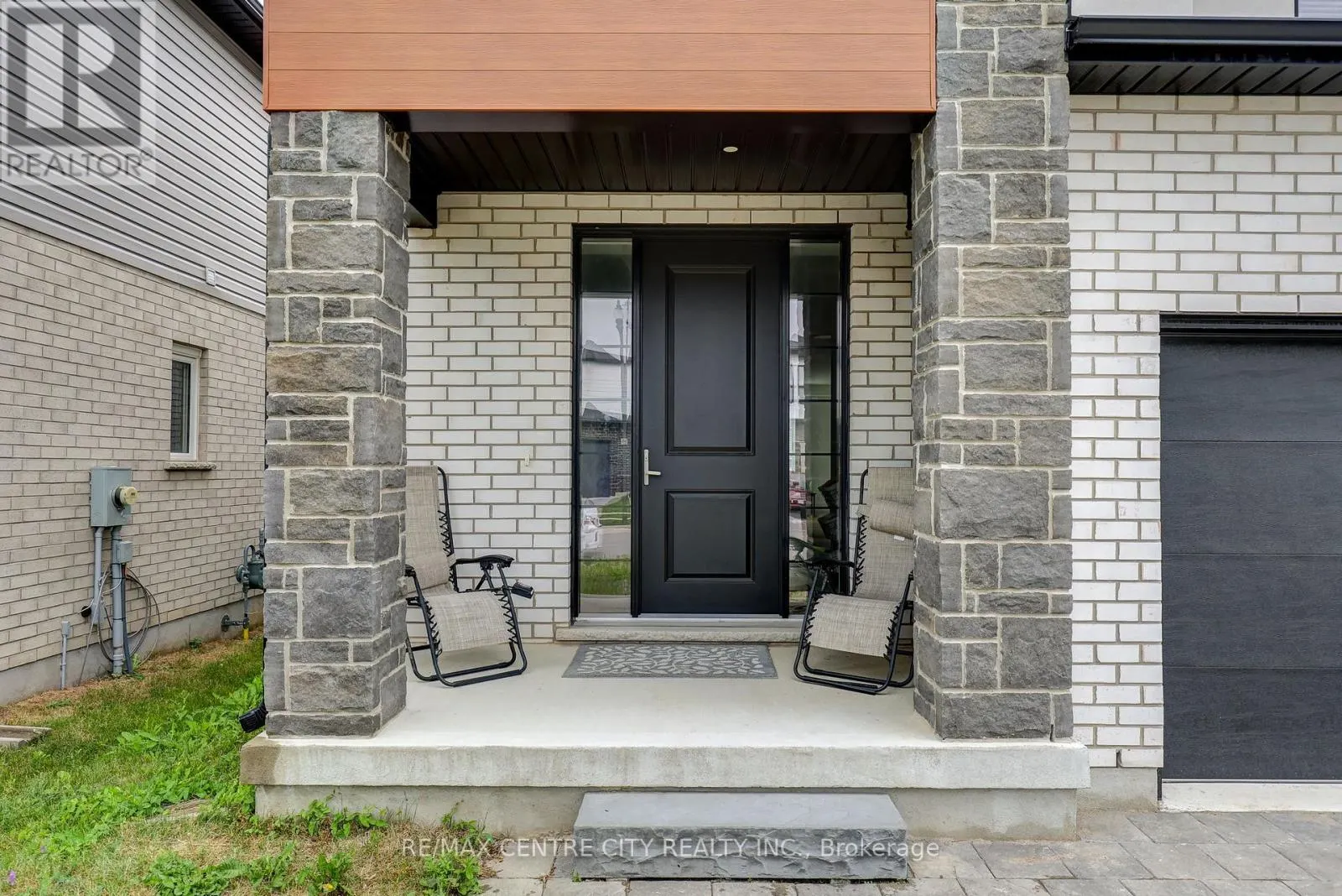 15 WELCH COURT