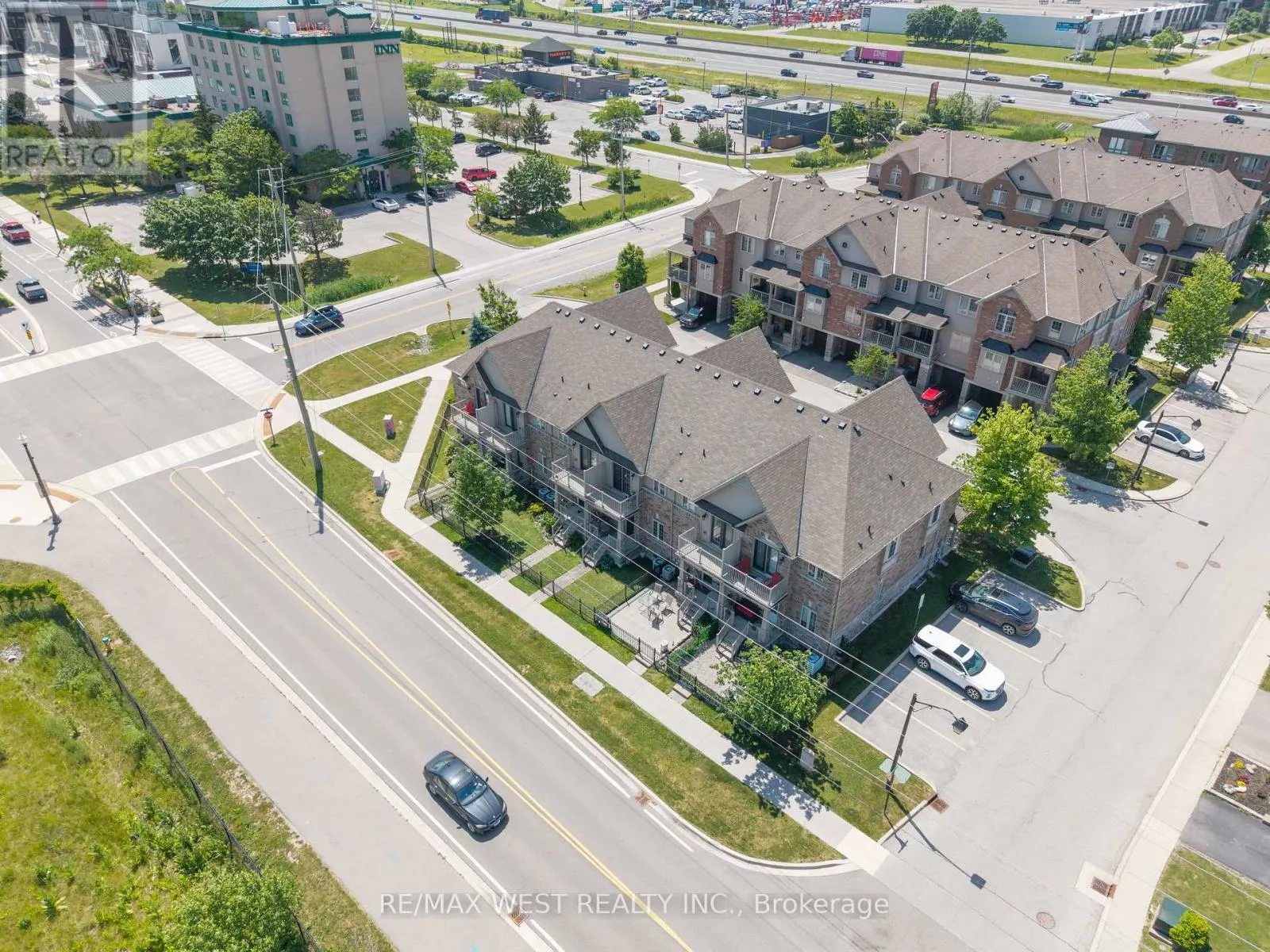 14 - 515 WINSTON ROAD