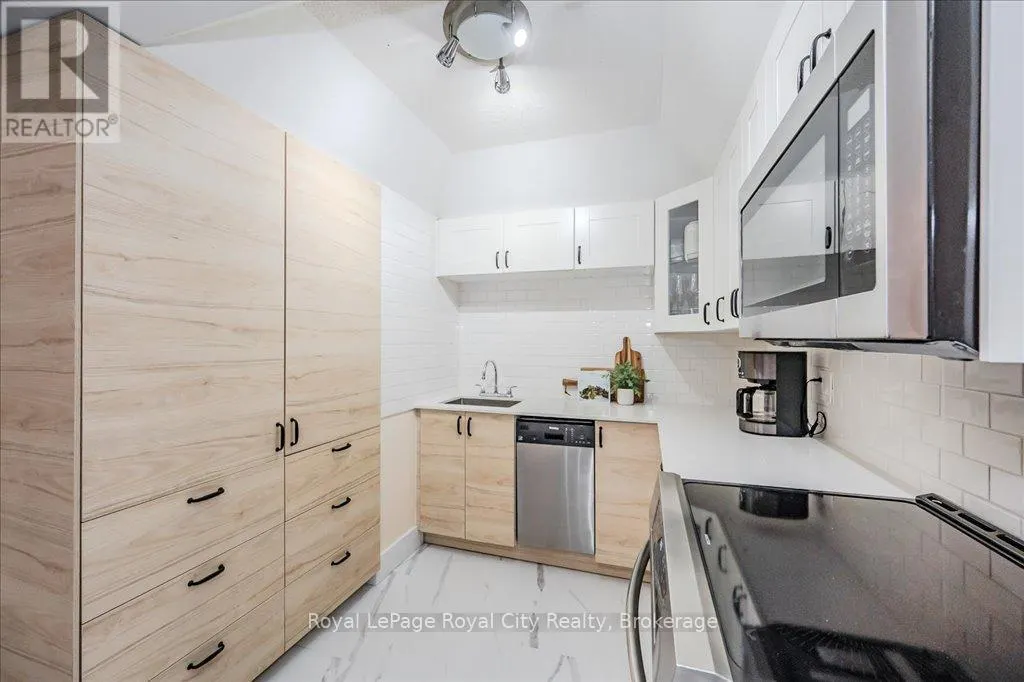 110 - 107 BAGOT STREET, #110