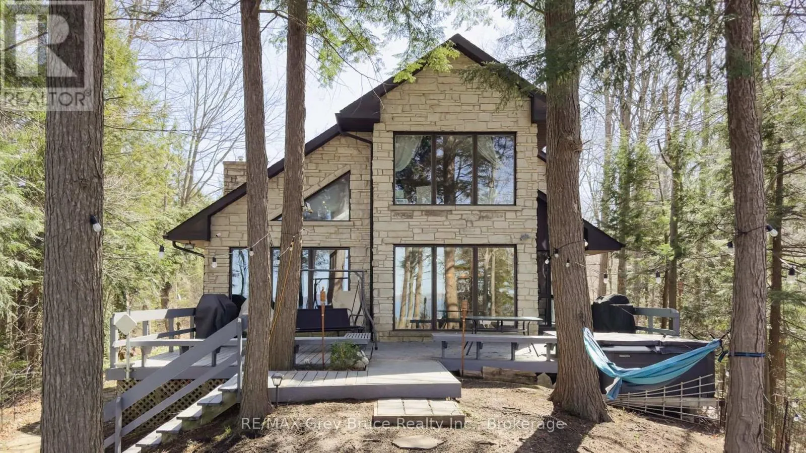 128 THORNRIDGE ROAD
