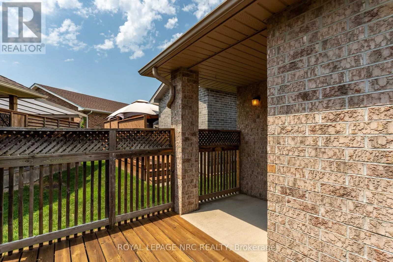 3900 RAINBOW LANE