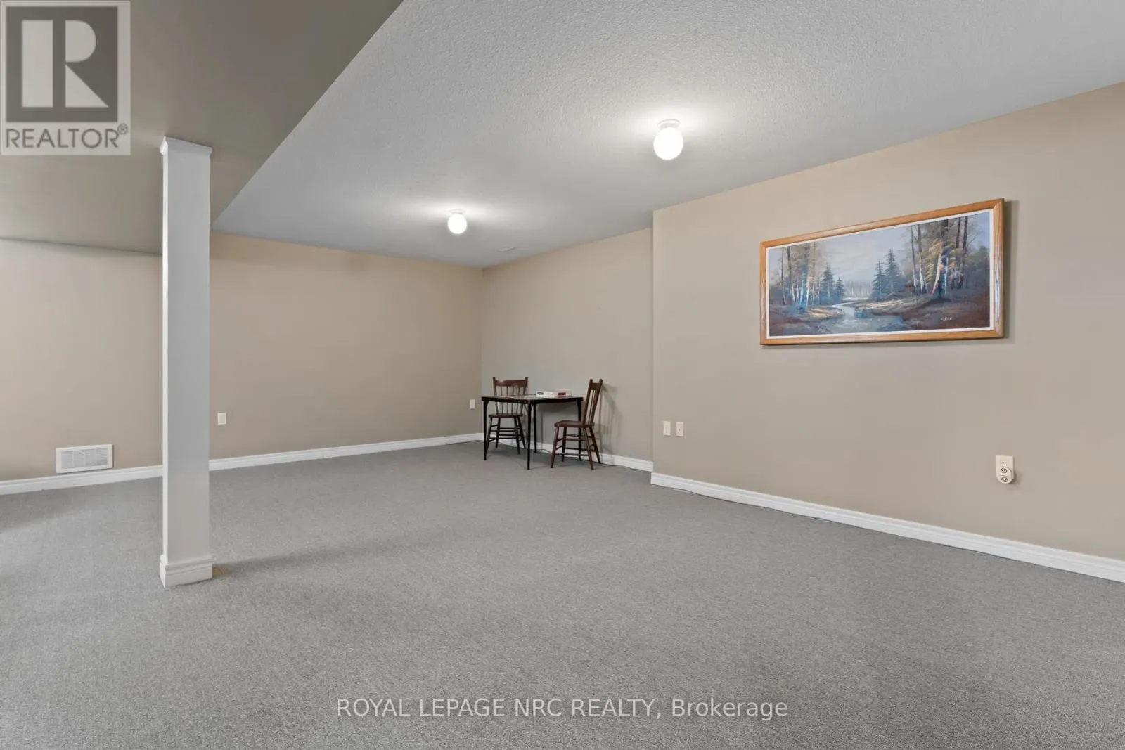 3900 RAINBOW LANE