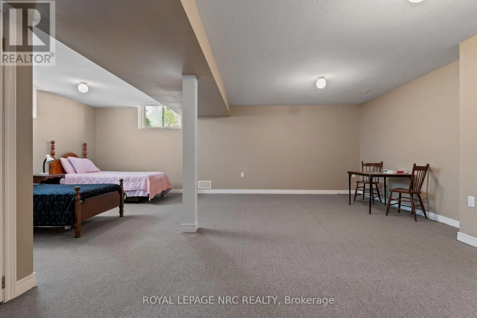 3900 RAINBOW LANE