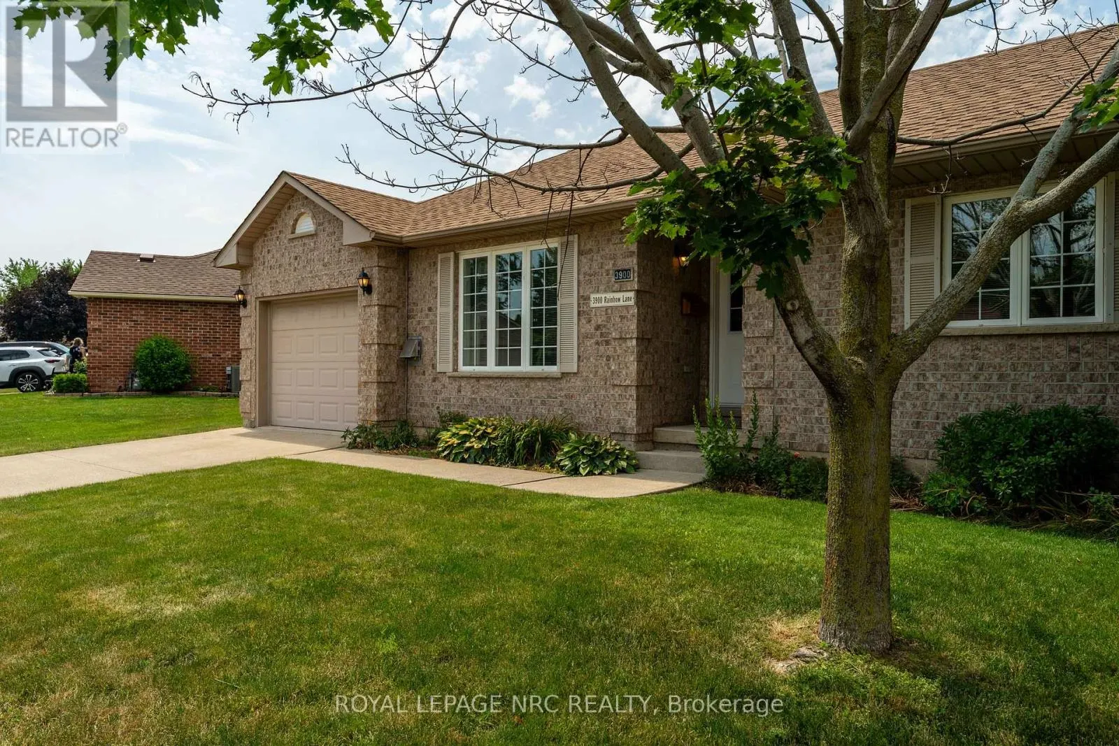 3900 RAINBOW LANE
