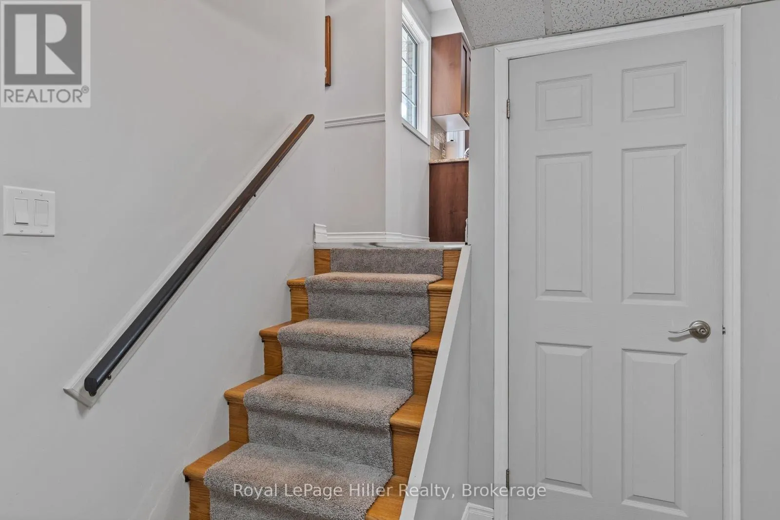 47 WINDEMERE CRESCENT