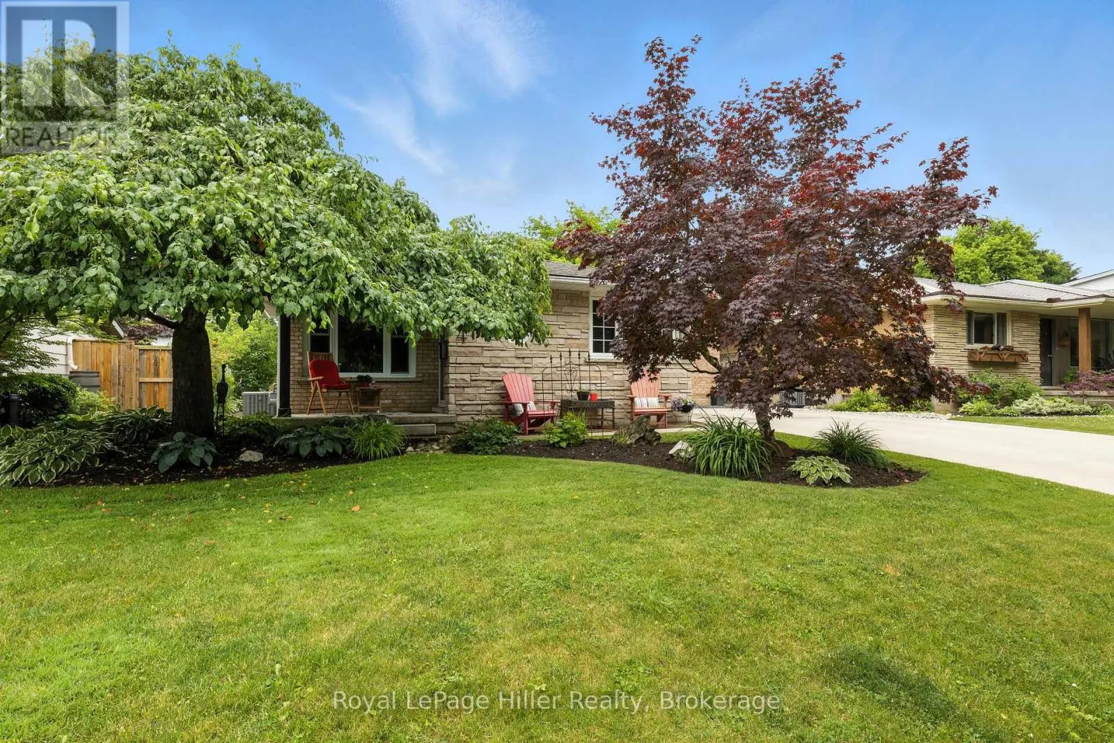 47 WINDEMERE CRESCENT