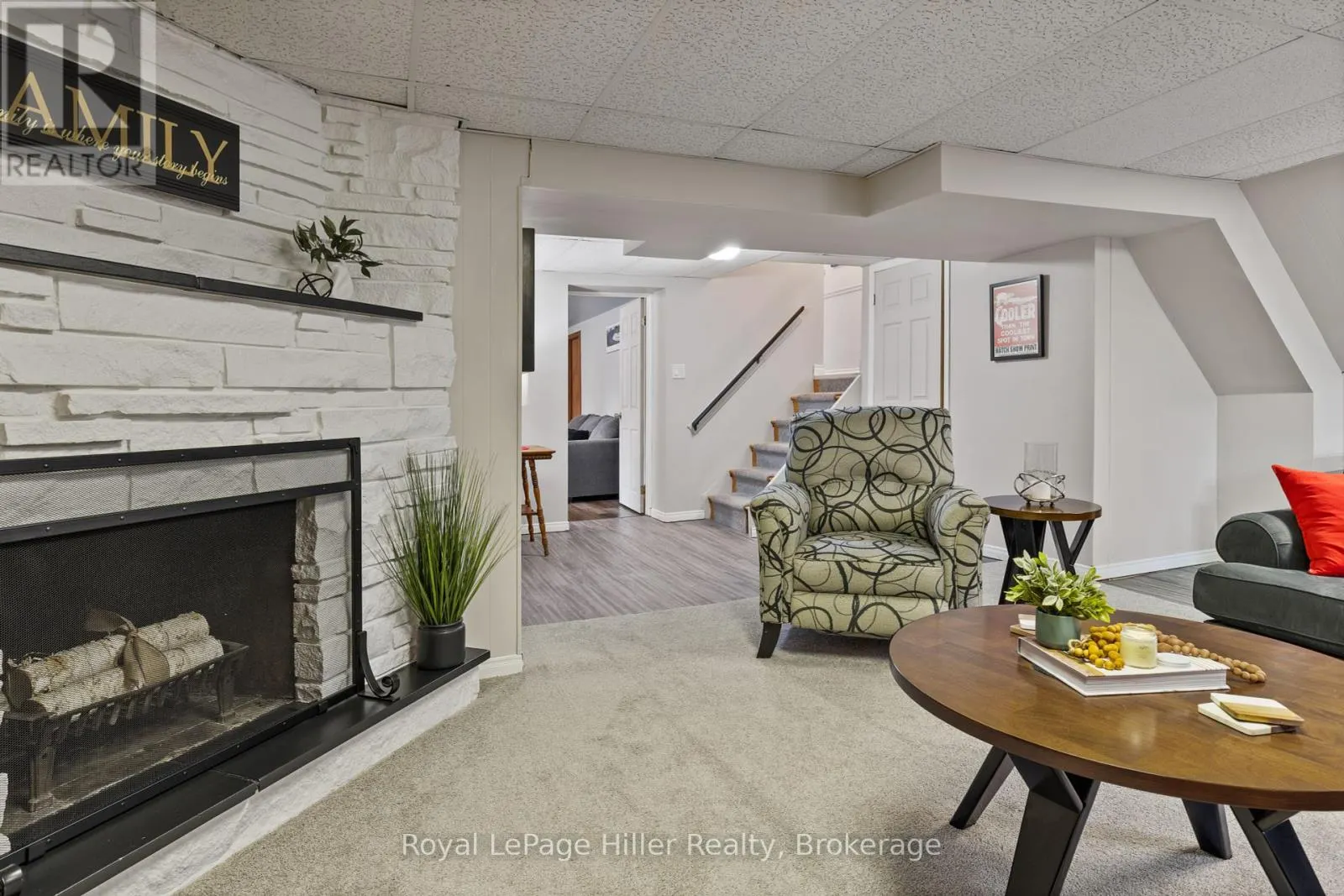 47 WINDEMERE CRESCENT