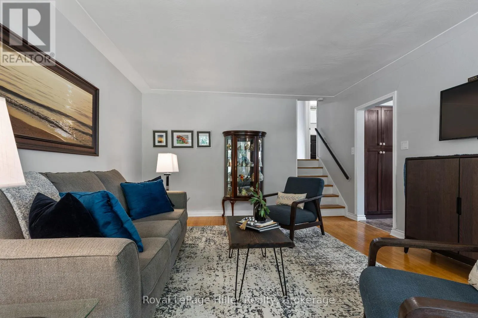 47 WINDEMERE CRESCENT