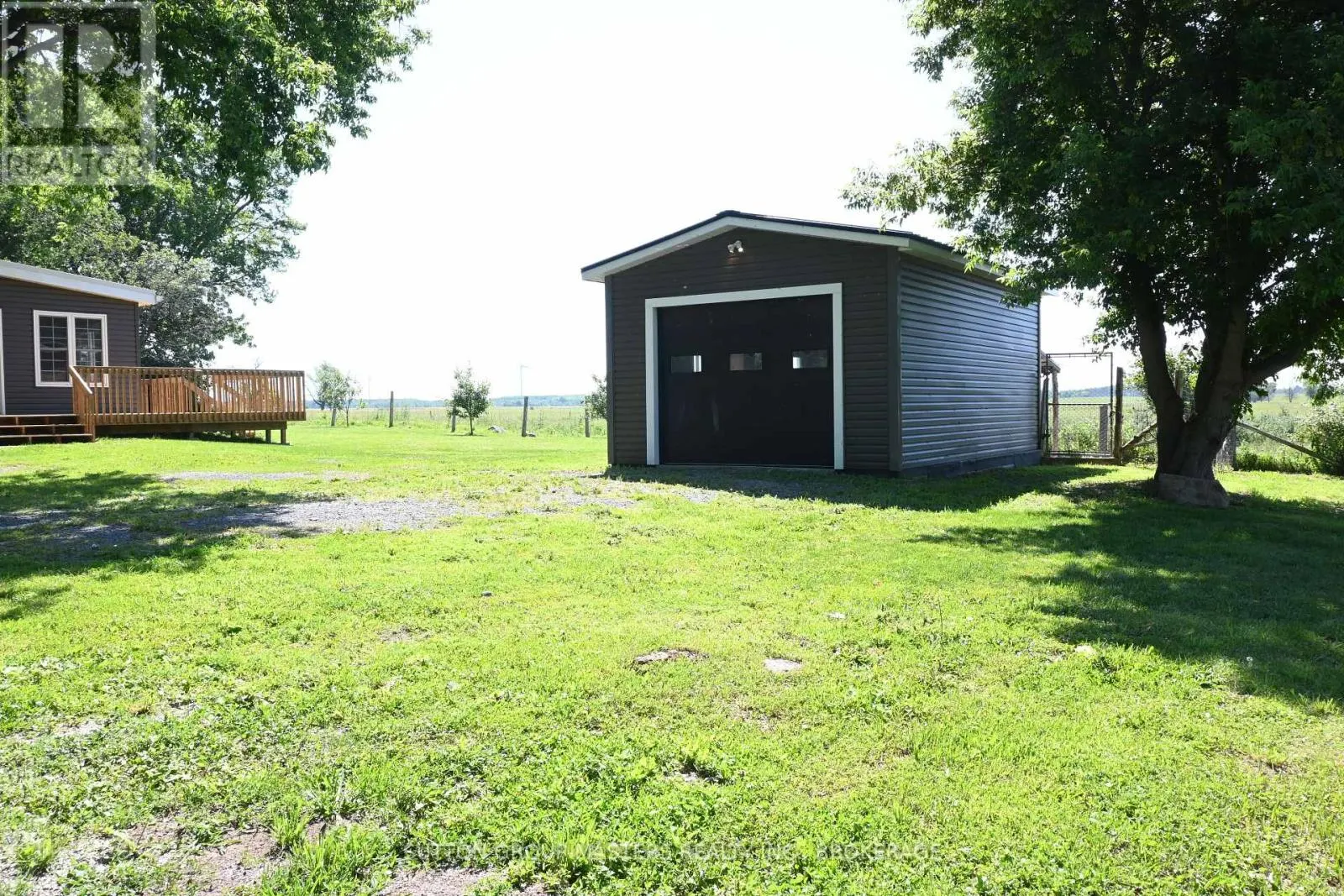 5175 FRONT ROAD