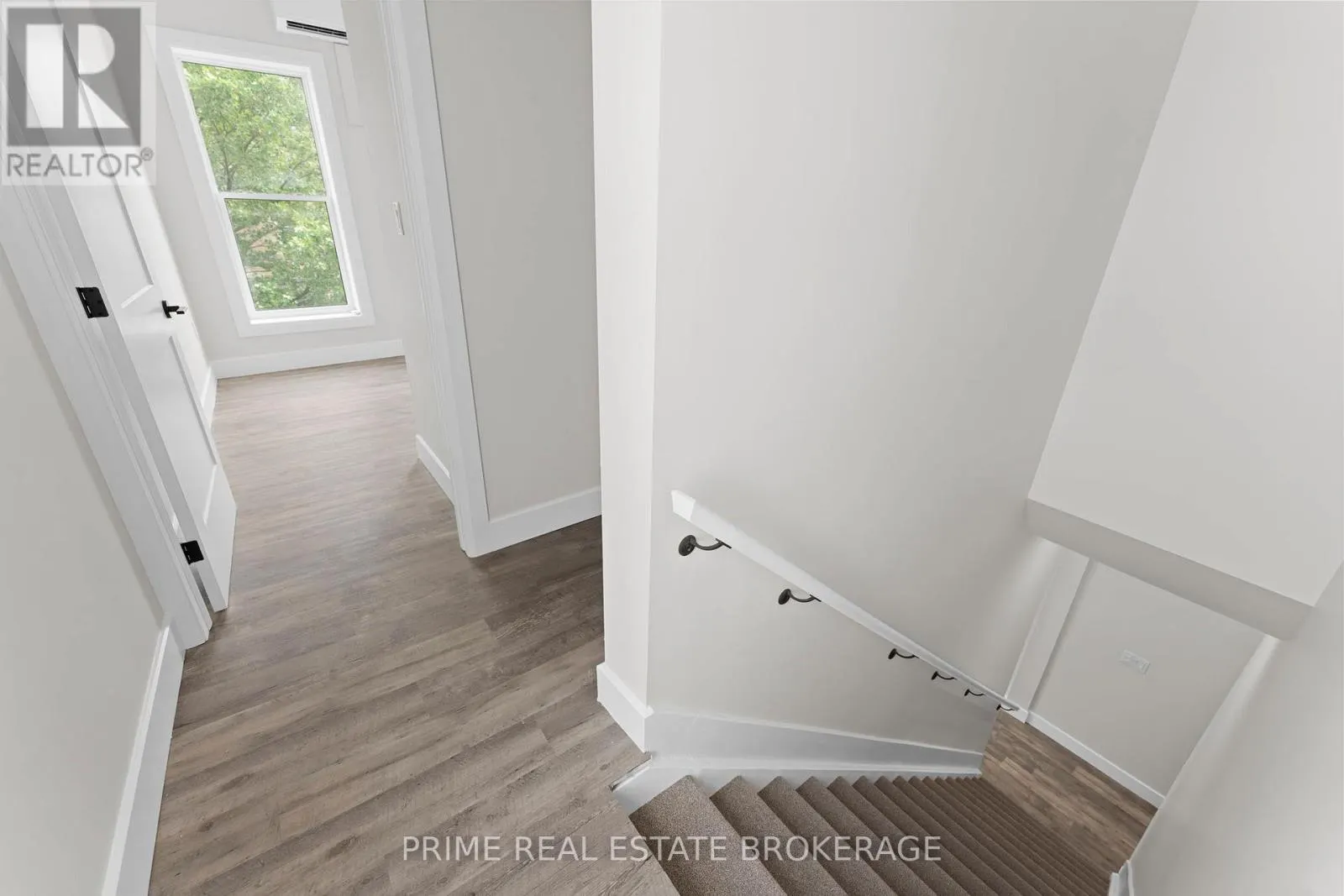 10 - 539 TALBOT STREET, #10