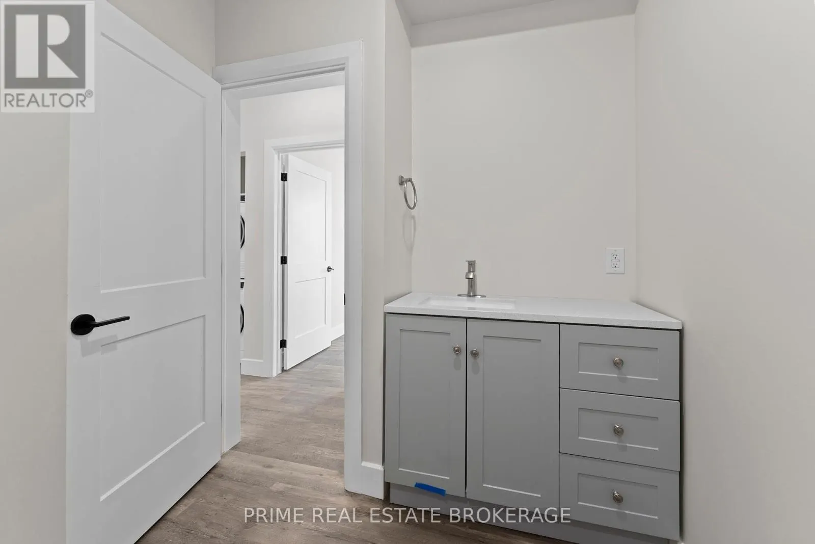 10 - 539 TALBOT STREET, #10