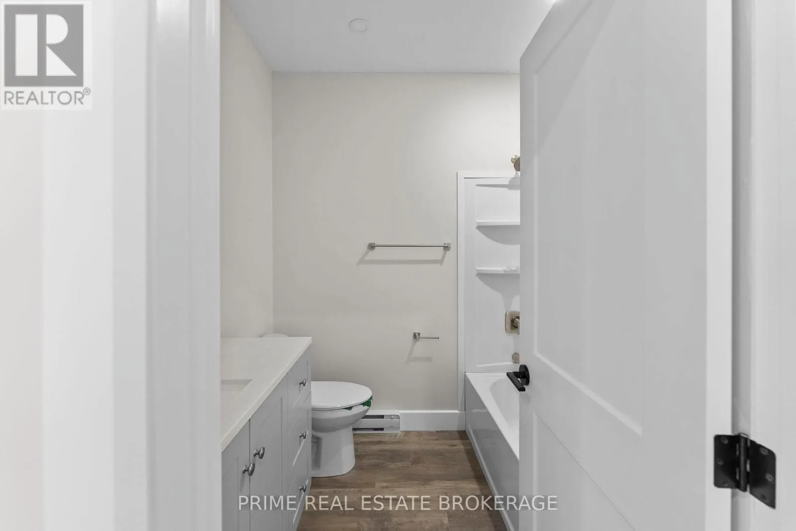 10 - 539 TALBOT STREET, #10